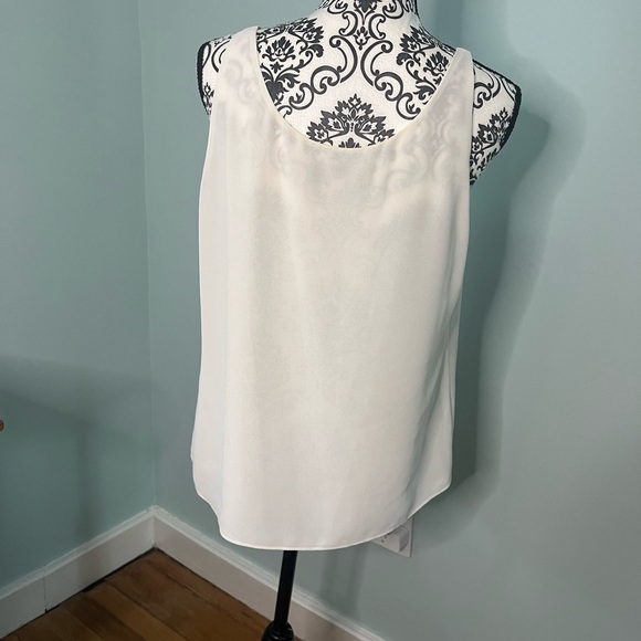 Off white Shell/Tank - Picture 4 of 4